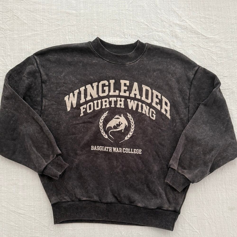 Fourth Wing NWT Empyrean Fourth Wing Riorson Wingleader Black Sweatshirt XXS